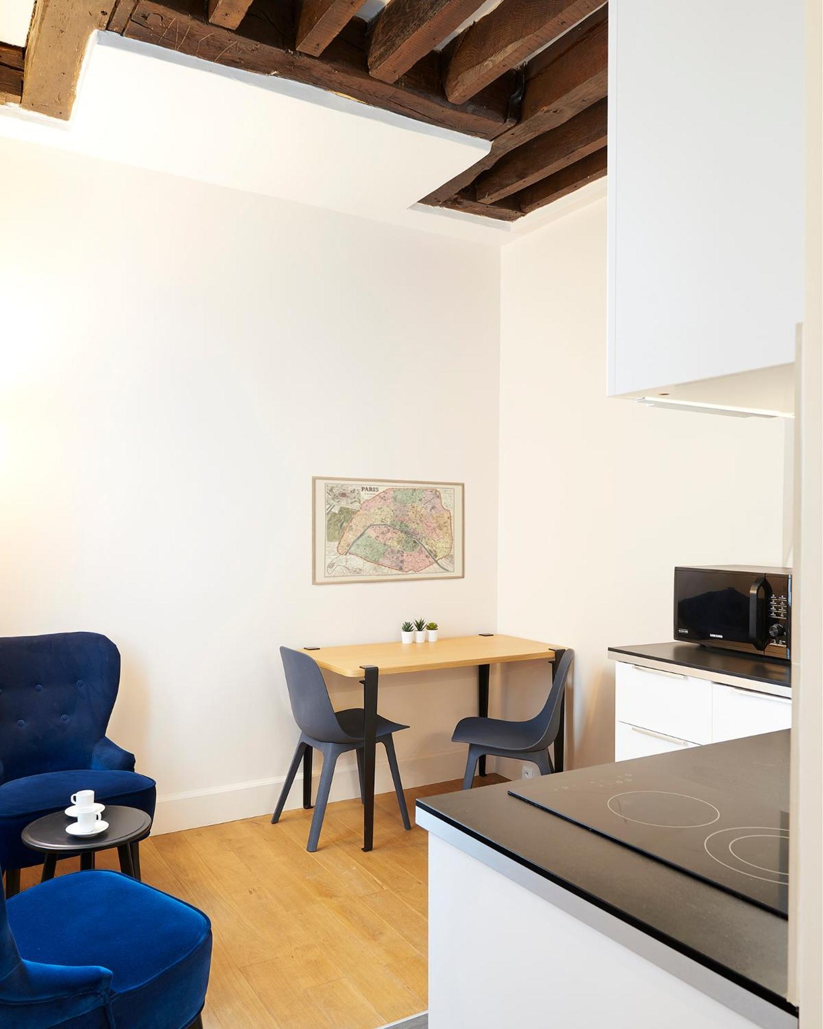 Le Parisien - Long Sejour Paris